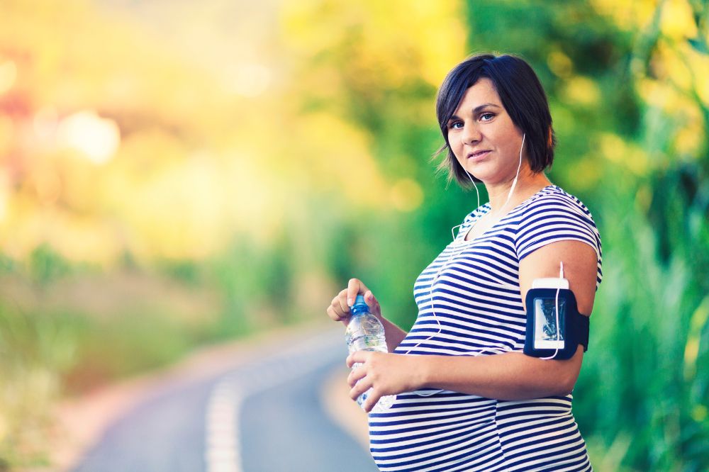 Expert Tips for Running While Pregnant - Oskar Shoes